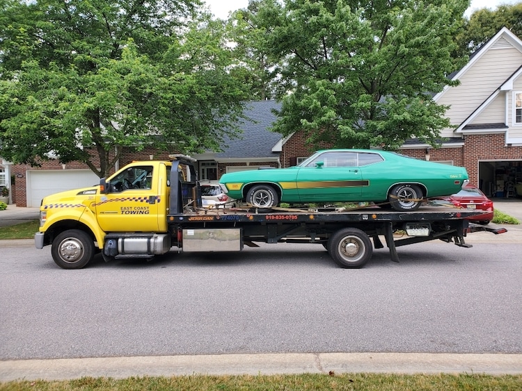 Towing Service For Classic And Vintage Cars Excellence