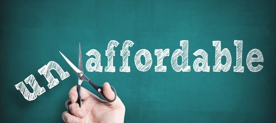 Affordable tow truck company with quick arrival services